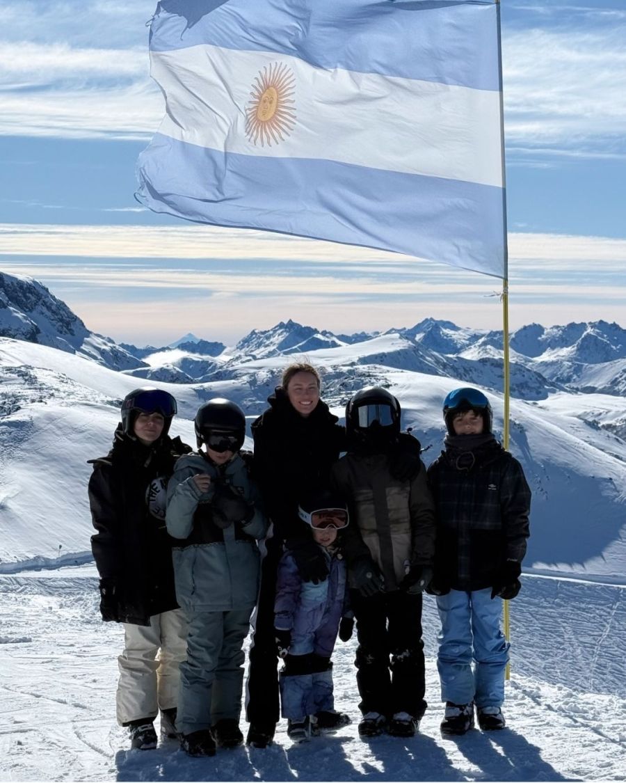Pampita y sus hijos en la Patagonia