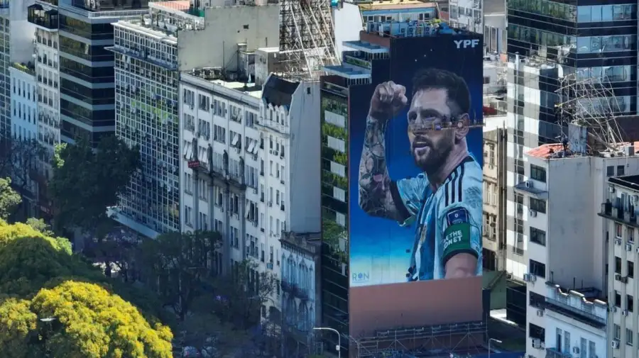 Messi Mural
