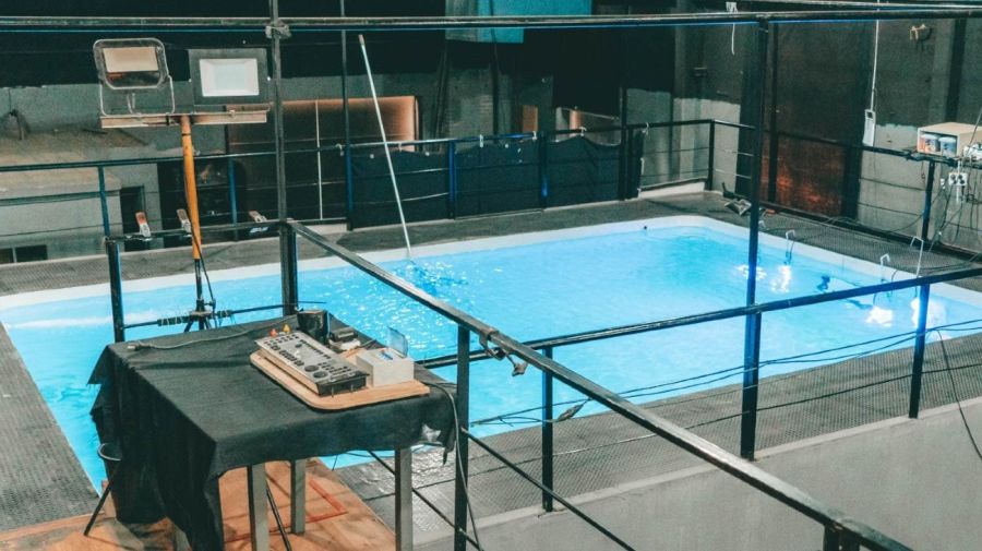Arenas Studios water tank