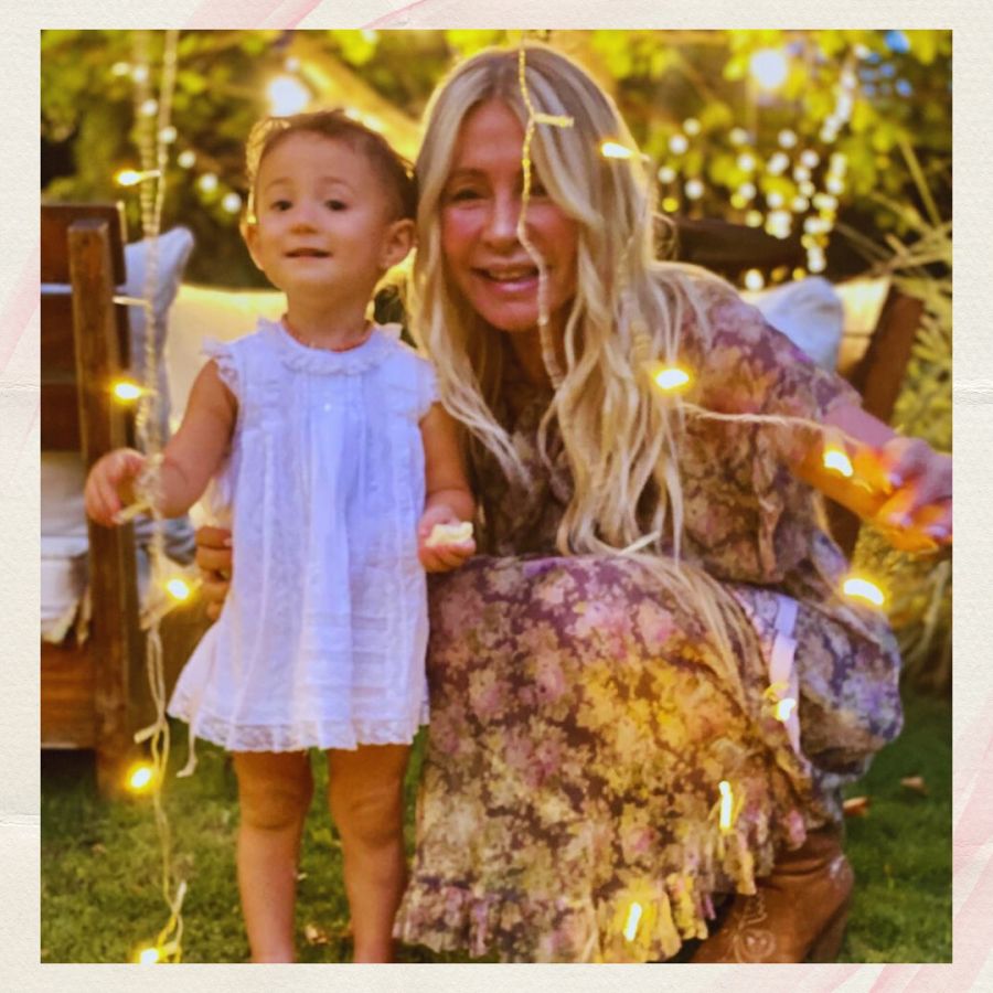 Cris Morena junto a su nieta Mila