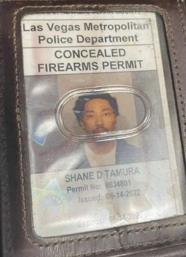 El permiso de portación de armas de Shane Tamura