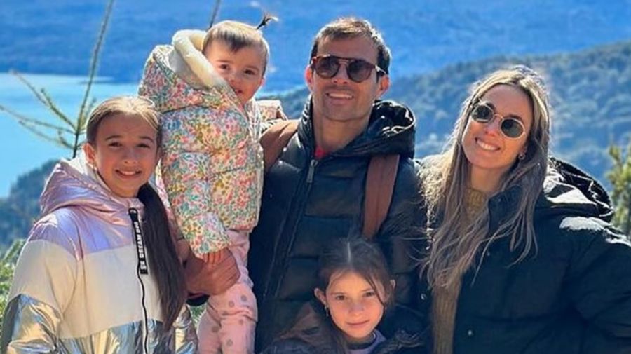 Chechu Bonelli y su familia