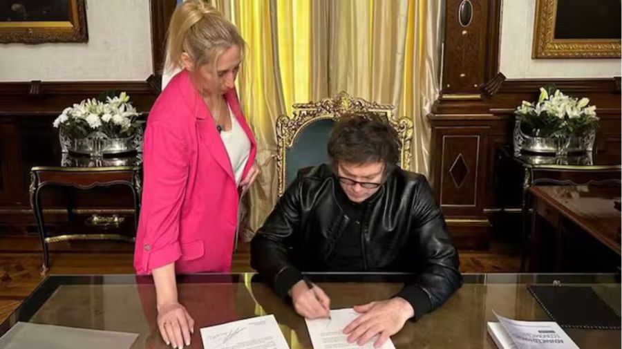 Javier Milei vetó las leyes sobre jubilaciones y discapacidad