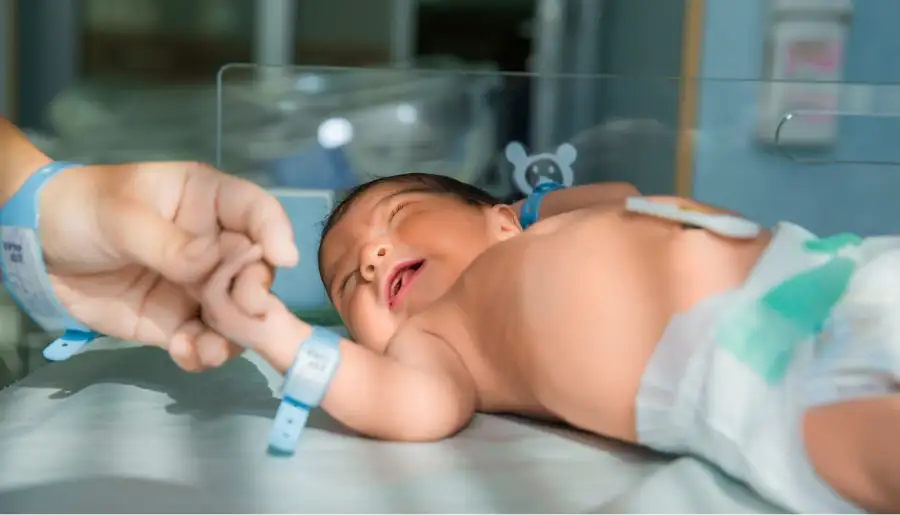 Nació 2el bebé más viejo del mundo