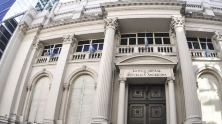 Nau Bernués: “Las reservas deberían superar los USD 80.000 millones para tener un Banco Central sólido”