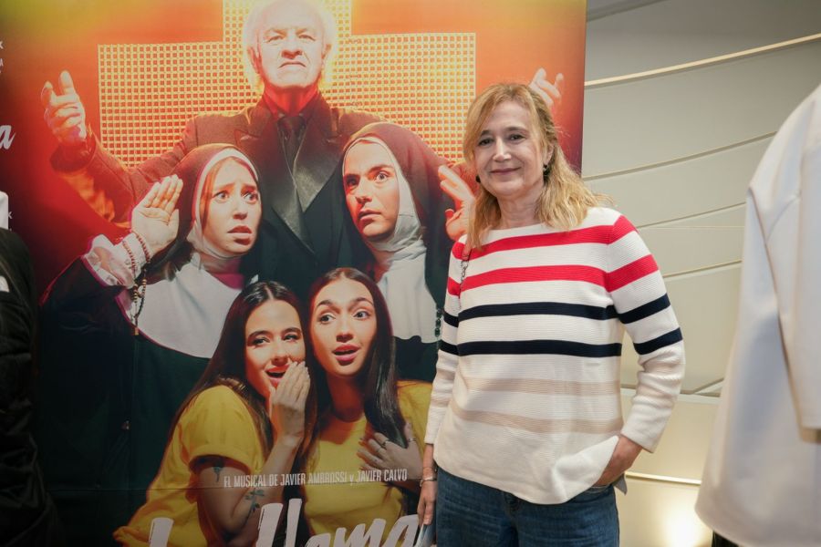 Los mejores looks para una noche de teatro / Créditos: Agencia Coral - José Jauree