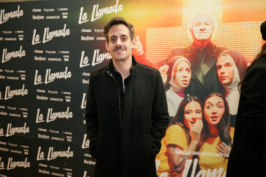 Los mejores looks para una noche de teatro / Créditos: Agencia Coral - José Jauree
