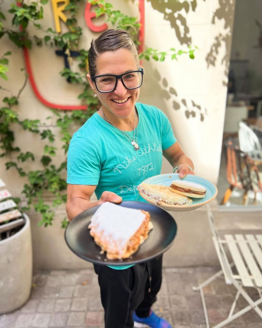 Paula Pareto en su cafetería 2
