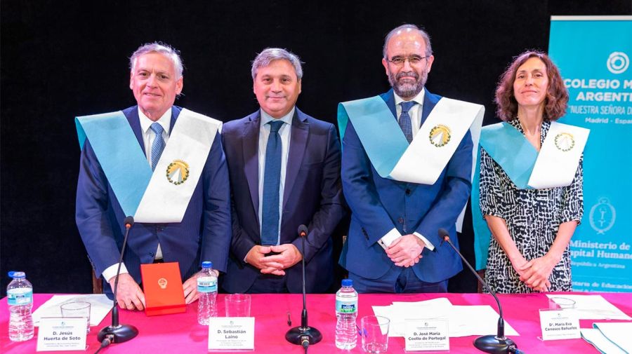 Eva Carrasco 07082025