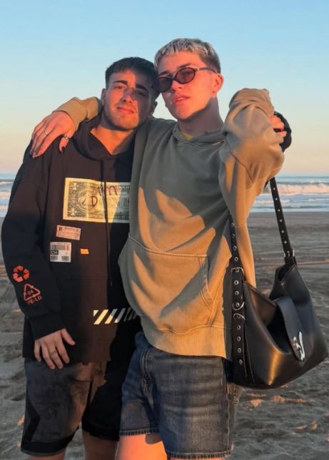 Juan Otero y su novio, Mateo