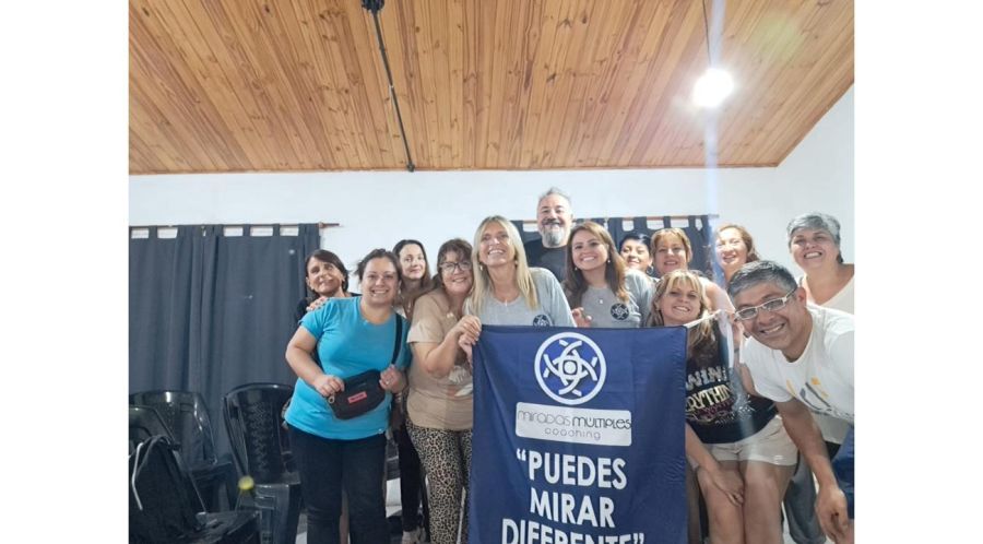 El Poder del Liderazgo: Cómo Transformar tu Vida desde Adentro hacia Afuera
