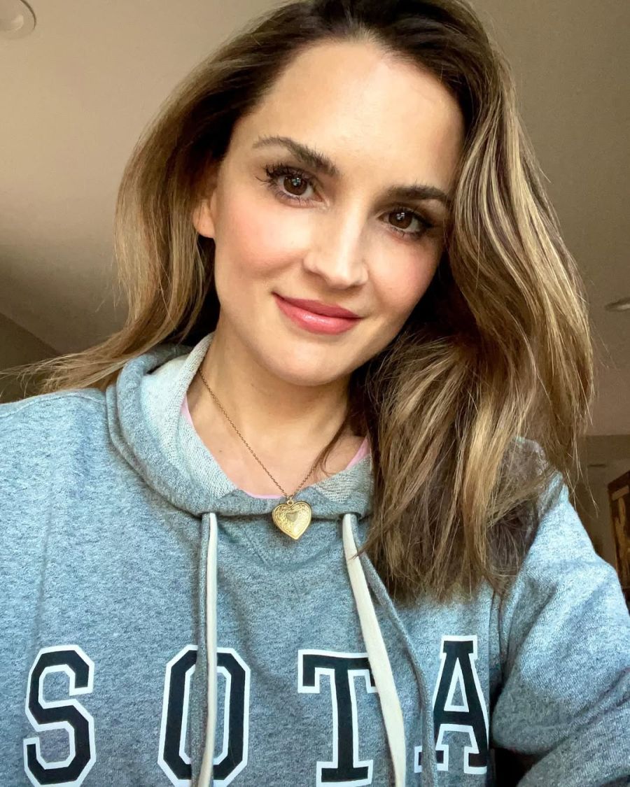 Rachael Leigh Cook