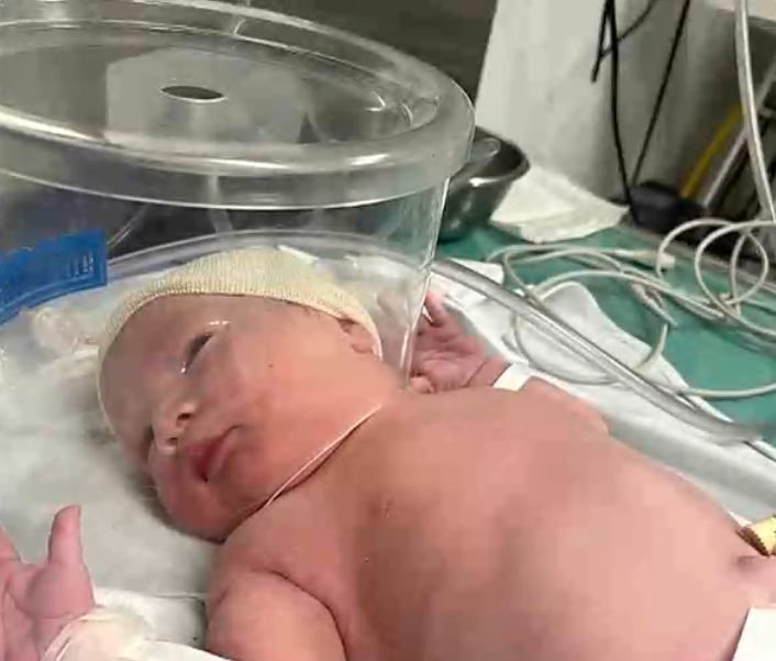Nació Manuel, el hijo de Alejandra Maglietti: la primera foto
