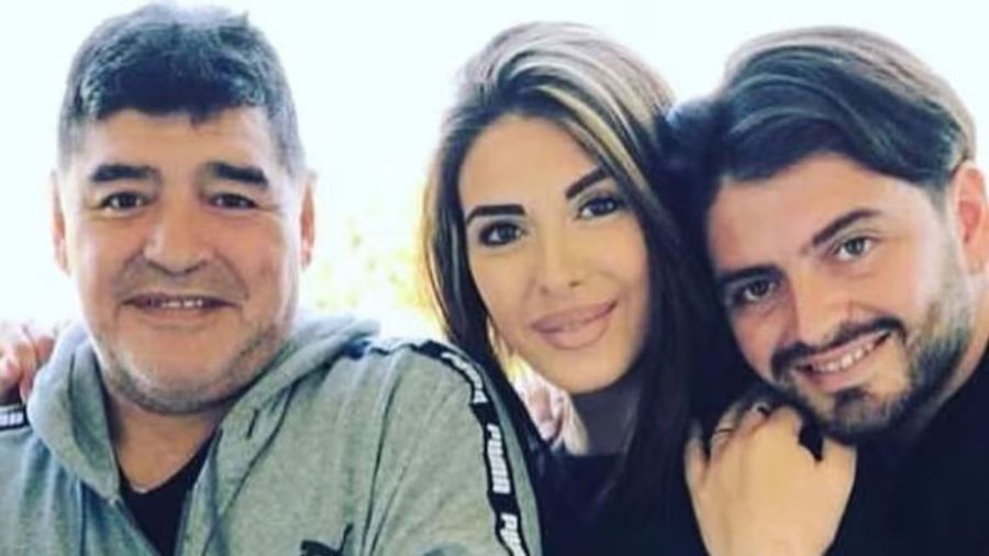 Diego Maradona, Diego Maradona Jr. y Nunzia Pennino