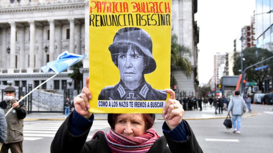 Marcha de jubilados en el congreso 20250813