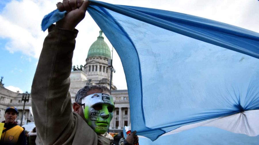 Marcha de jubilados en el congreso 20250813