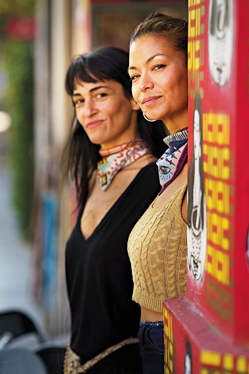 Christina Sunae y Florencia Ravioli