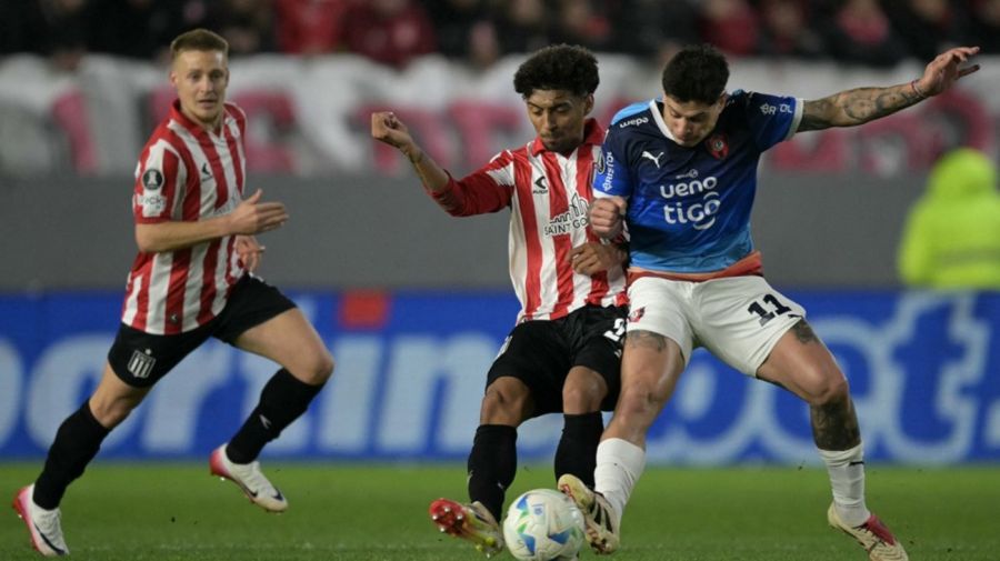 Estudiantes vs Cerro Porteño