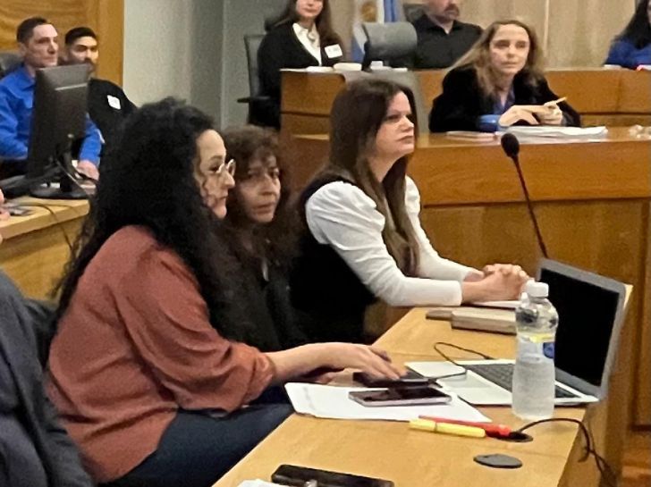 Querellante juicio a Rey