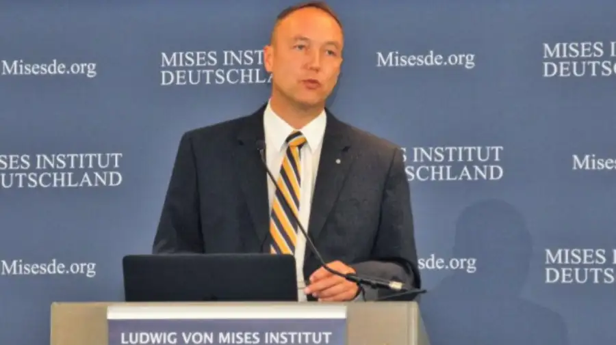 Jörg Guido Hülsmann, del Instituto Mises