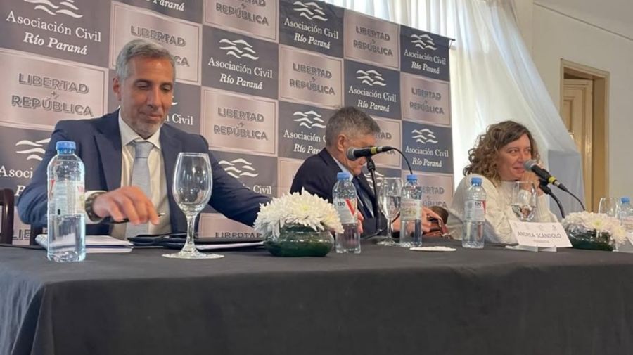 20250823 Diego Luciani participó del III Congreso Anticorrupción en Santa Fe