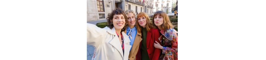El elenco de Valeria, la serie de Netflix