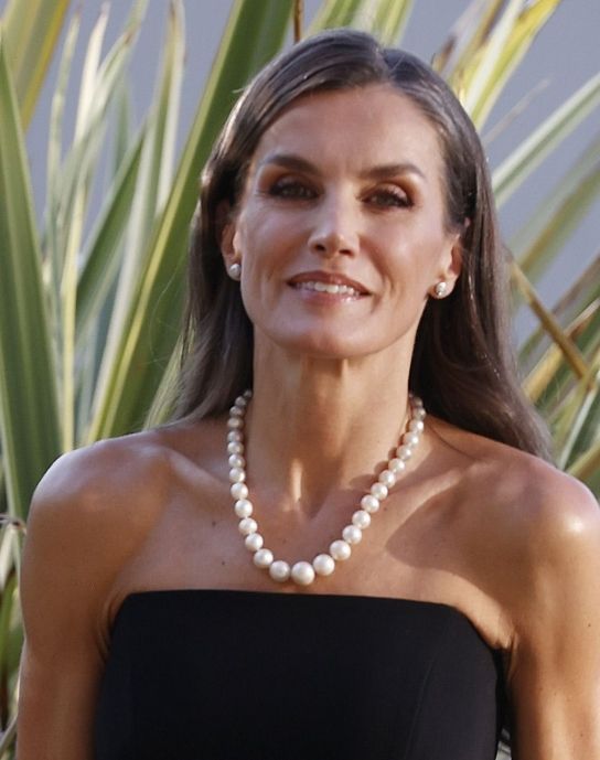 Letizia Ortiz luciendo las