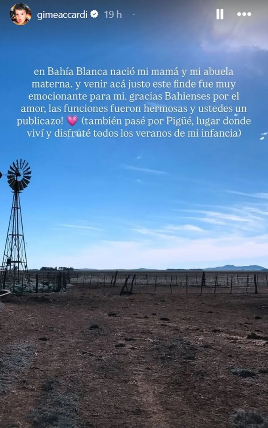 Nico Vázquez y Gimena Accardi