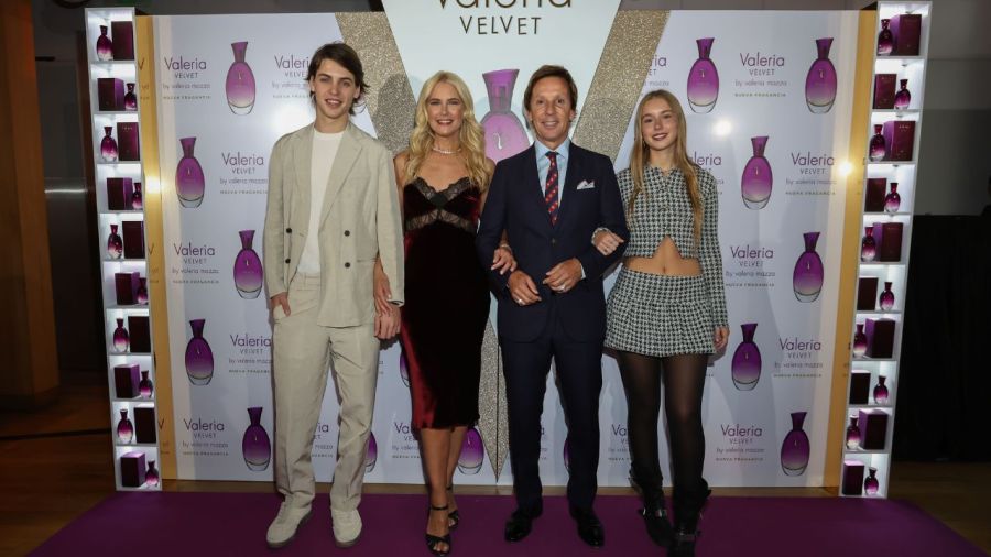 Tres generaciones de moda chic: Valeria Mazza, su mamá y, su hija, Taína Gravier marcaron tendencia con sus looks de noche