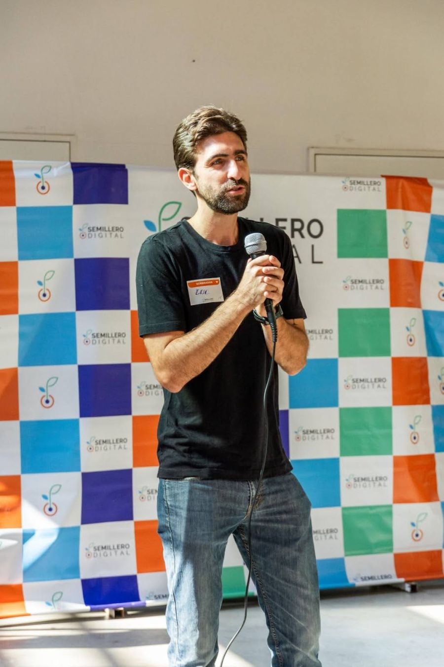 Génesis de un Futuro Digital