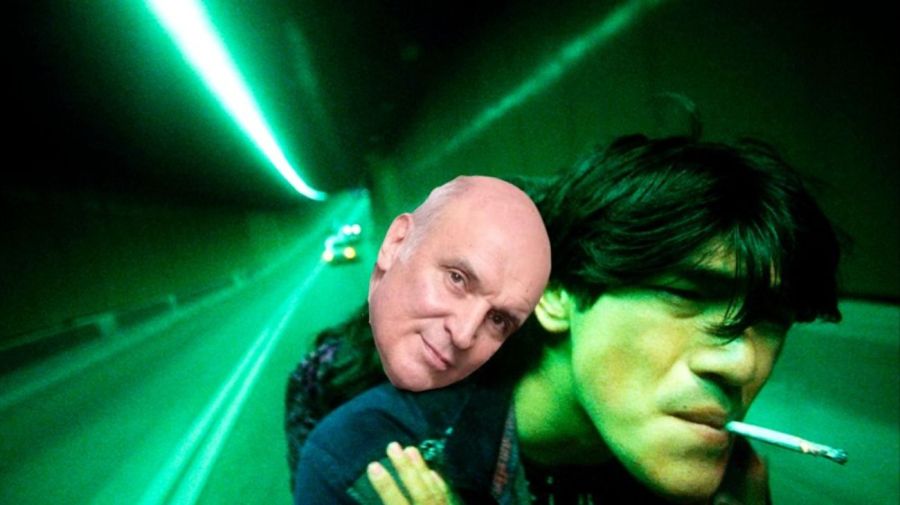 Las redes sociales estallaron de memes de José Luis Espert escapando en moto de Lomas de Zamora