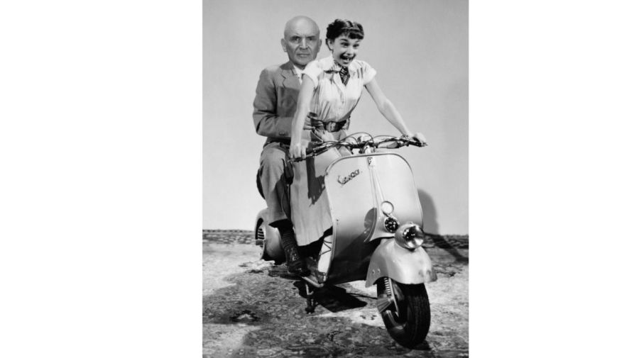 Las redes sociales estallaron de memes de José Luis Espert escapando en moto de Lomas de Zamora