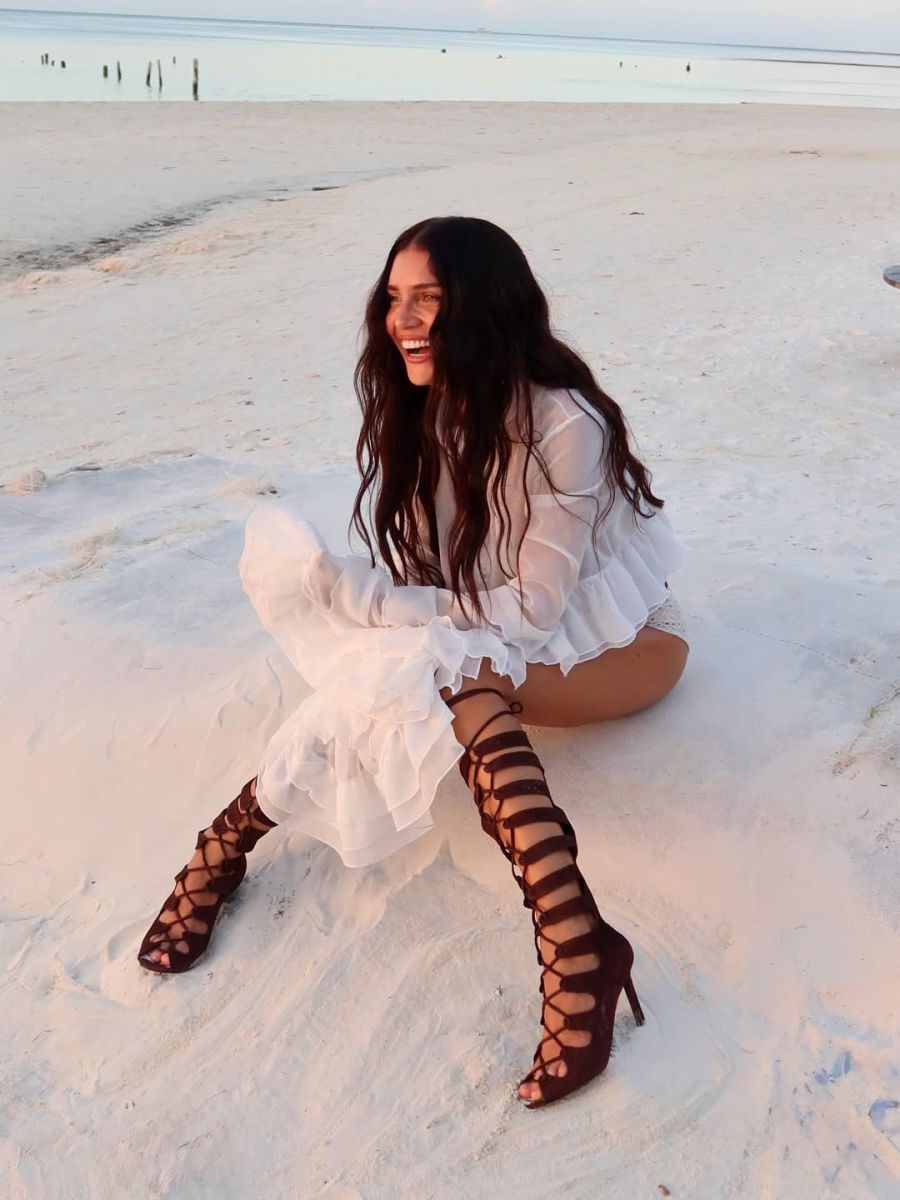 Zaira Nara