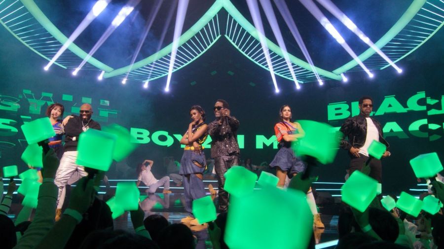 BLACKSWAN con Boyz II Men