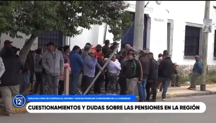 Auditorías Andis, colas en Cruz del Eje
