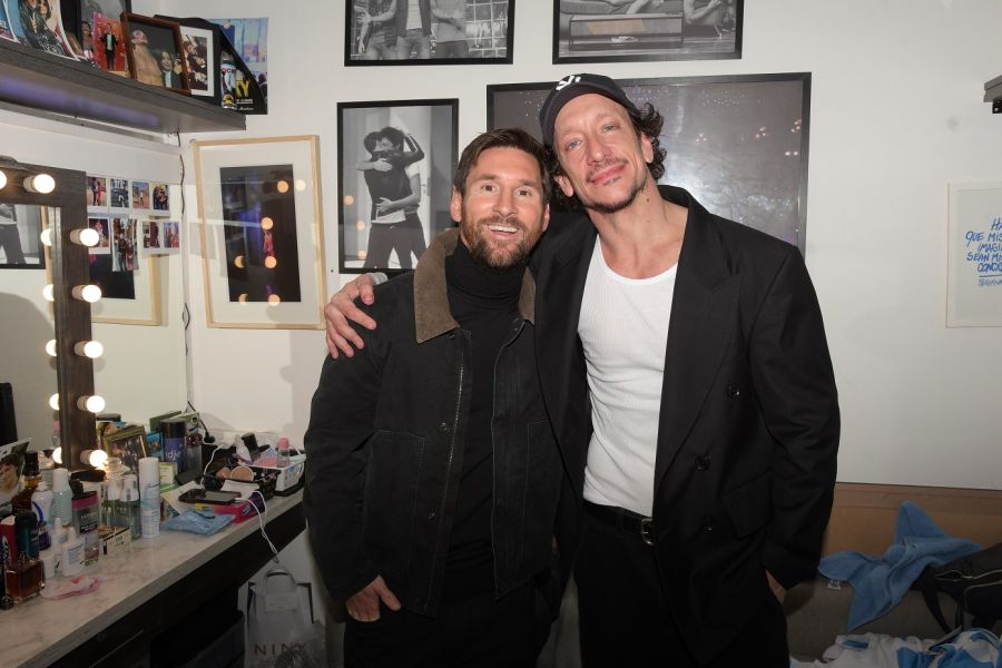 Lionel Messi y Nico Vázquez