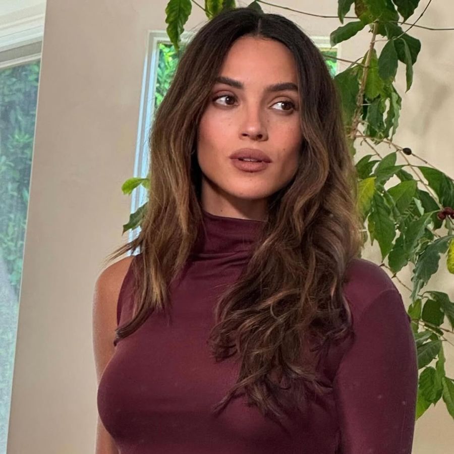 Adria Arjona