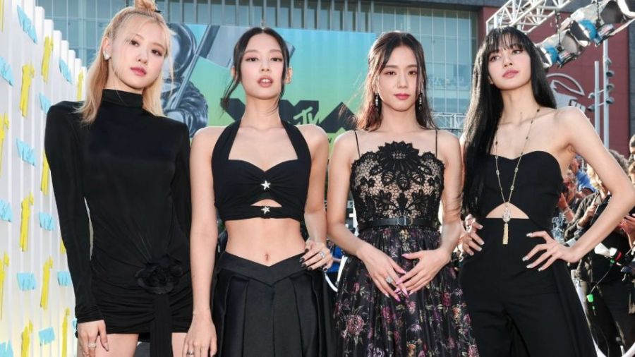 BLACKPINK 