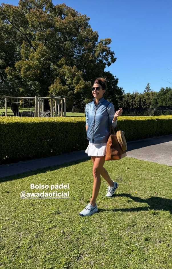 Juliana Awada paddle