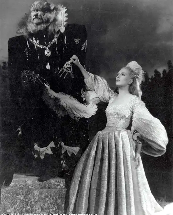 La Bella y La Bestia, una ópera de Philip Glass