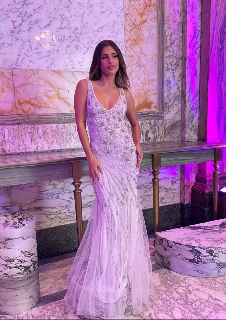 Juli Poggio Caras Moda
