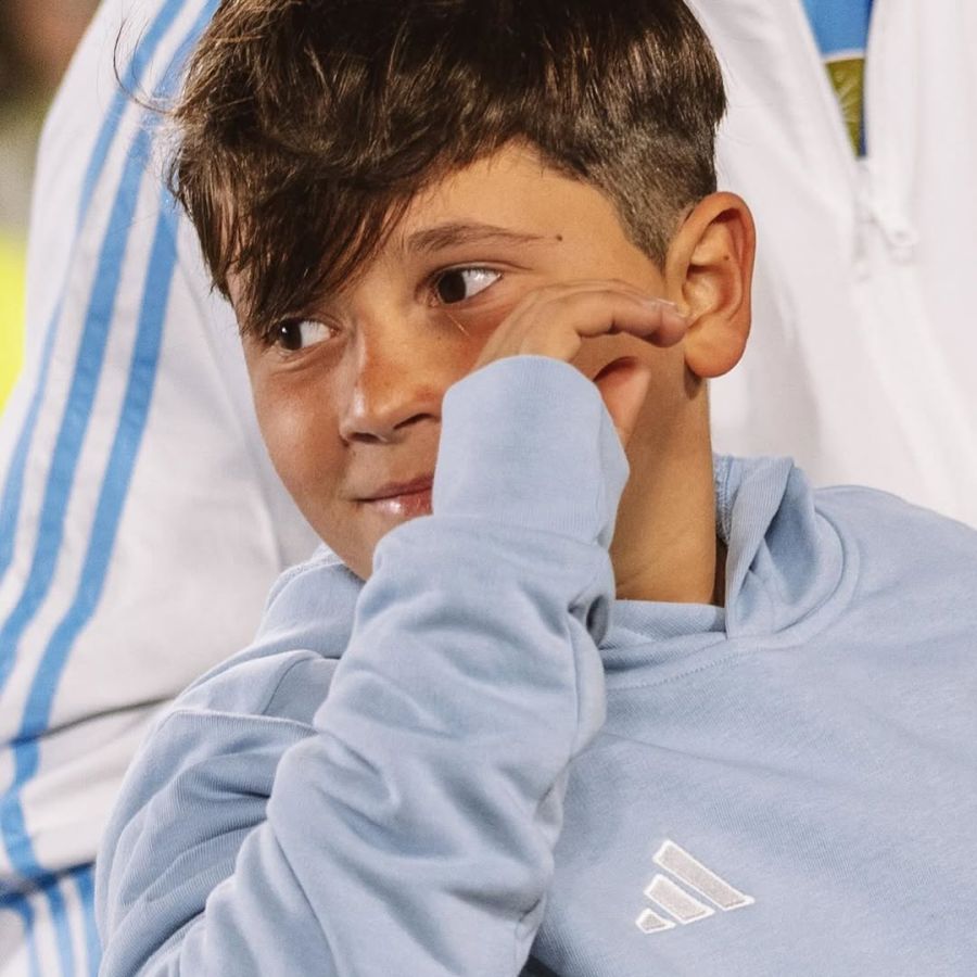 Antonela Roccuzzo y Mateo Messi