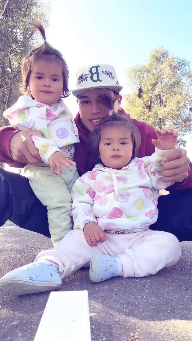 Thiago Medina, Camila Medina