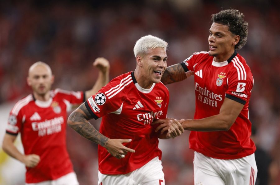 Enzo Barrenechea en Champions League