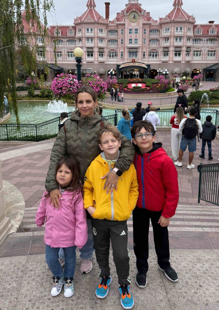 Sabrina Garciarena y sus hijos