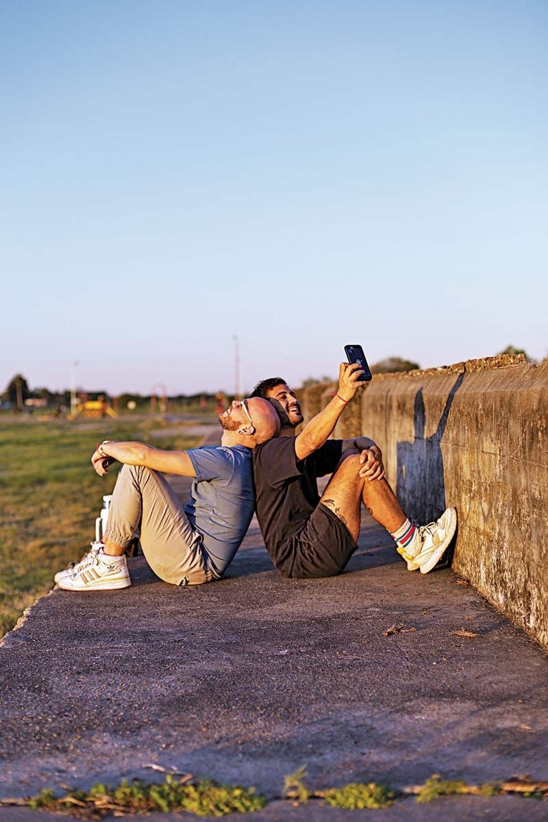 Nahuel y Nazareno Vargas González