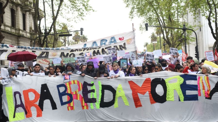 Marcha de Ni Una Menos por el Triple Femicidio de Florencio Varela