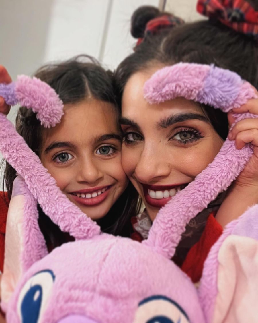 Gabriela Sari y Donna