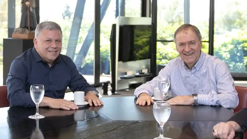 Benedetti junto a Schiaretti