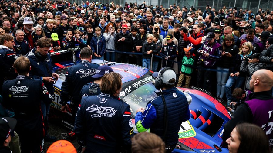 Max Verstappen en Nürburgring Langstrecken-Series